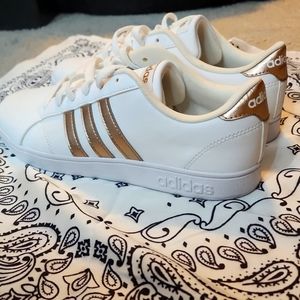 Adidas. Original Women's Grand Court Sneaker.